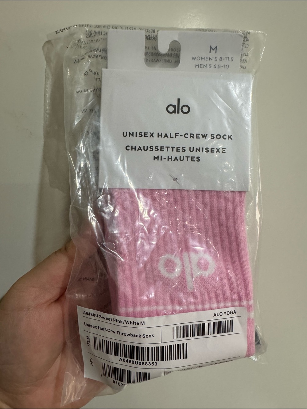 ALO Yoga Sweet Pink half-crew socks (unisex) size M - Picture 2 of 4